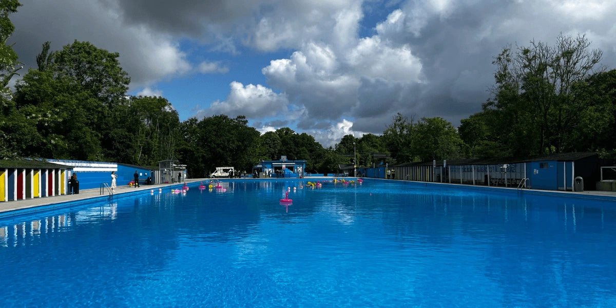 Outdoor Floating Sound Bath - Tooting Bec Lido